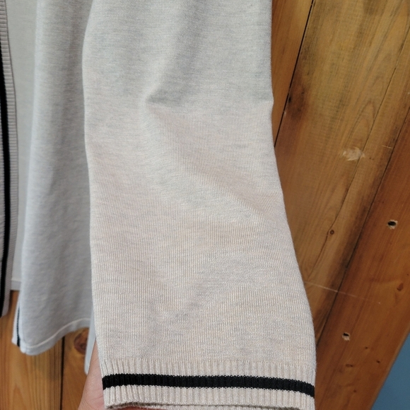 Women's Elegant Cream Cardigan - Picture 6 of 12